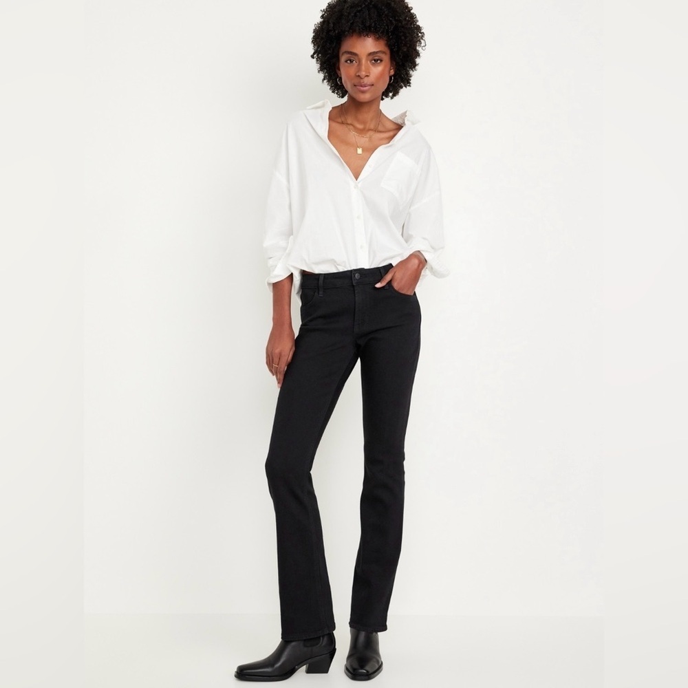 Old Navy Black Mid-Rise Wow Boot-Cut Jeans Size 12 Short